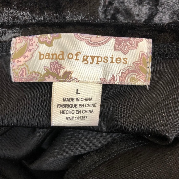Anthro | Band of Gypsies NWT Black Velvet Crop Top - Picture 5 of 5